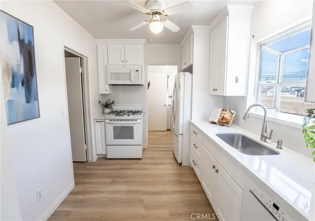 Photo 1 of Sale Pending at 1271 S Bender Ave, Glendora, CA 91740 | MLS# IG26208183 | Listing updated on 2026-10-07
