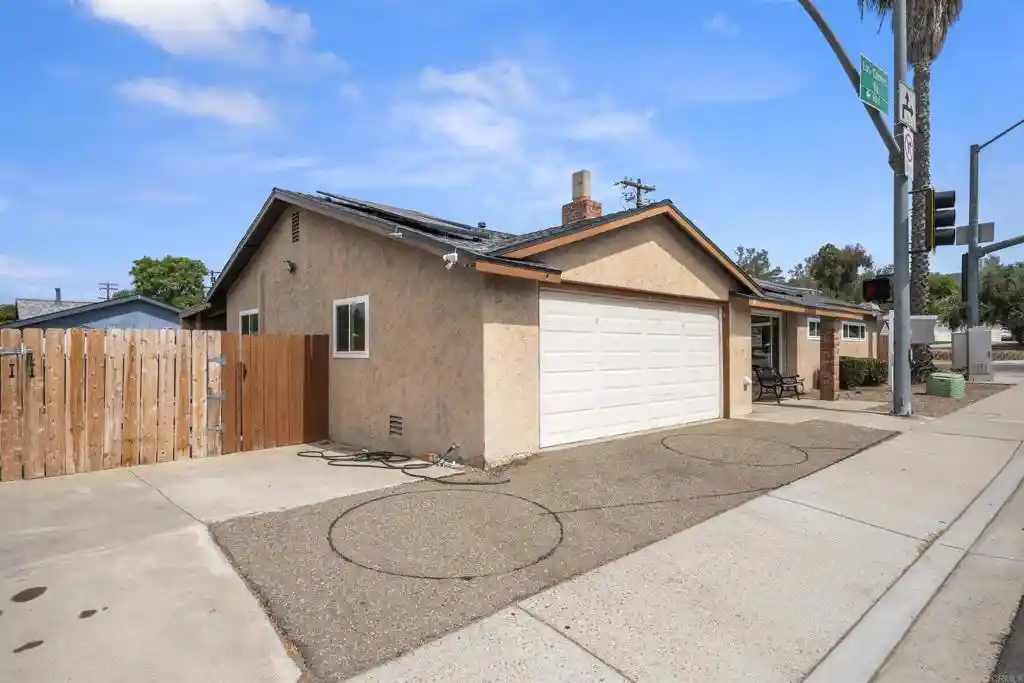 Photo 1 of Sale Pending at 8809 Los Coches Rd, Lakeside, CA 92040 | MLS# PTP2607327 | Listing updated on 2026-10-22