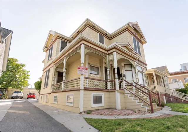 Photo 2 of Multi family home for sale at 467 S 3rd Street, San Jose, CA 95112 | MLS# ML82062929 | Listing updated on 2026-10-08