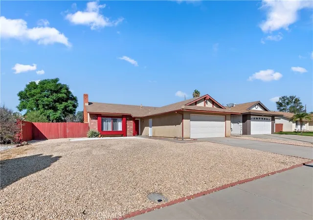 Photo 2 of Sale Pending at 14927 Wintergreen, Moreno Valley, CA 92553 | MLS# IV26211278 | Listing updated on 2026-10-08