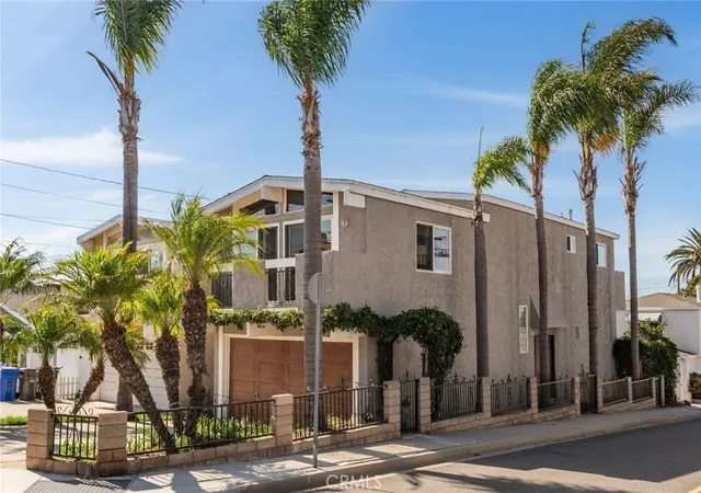 Photo 1 of Sale Pending at 1747 Haynes, Redondo Beach, CA 90278 | MLS# SB26211957 | Listing updated on 2026-10-04