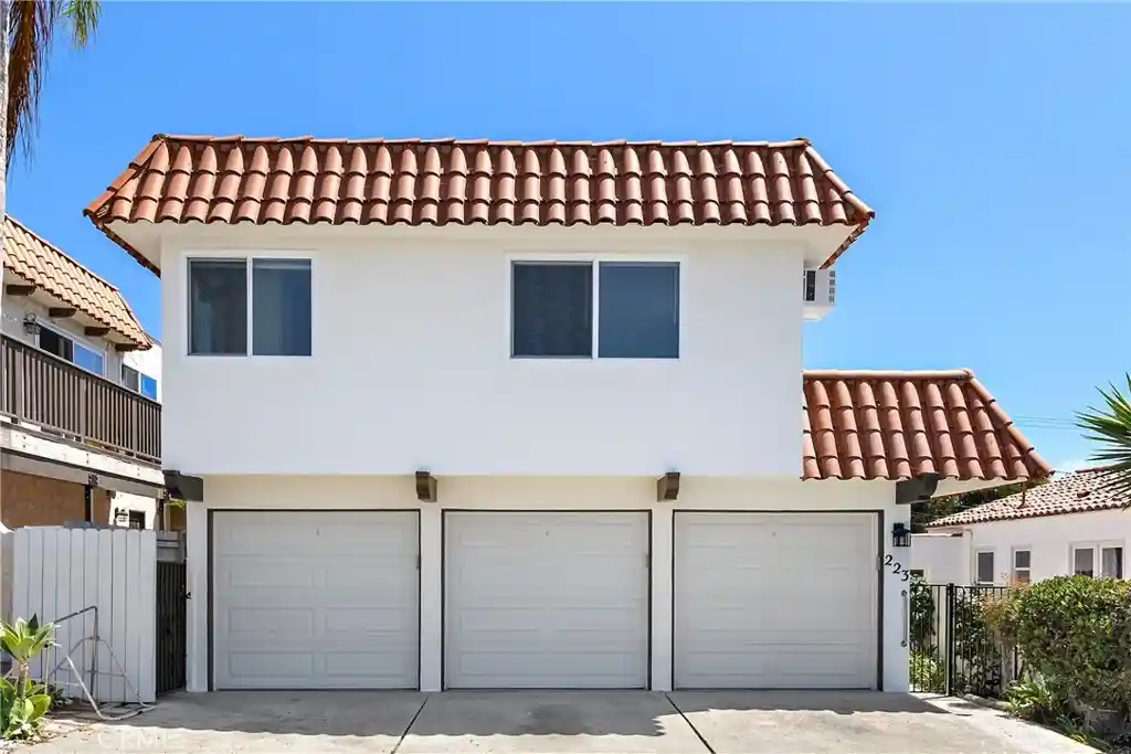 Multi family home for sale at 223 Avenida Victoria, San Clemente, CA 92672 | MLS# OC26211939