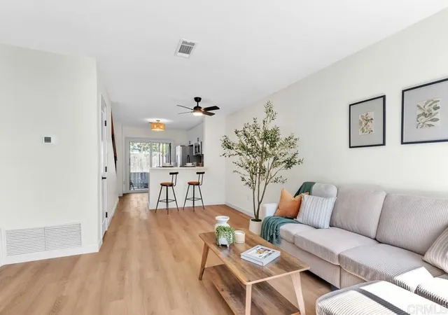 Listing Photo 5 - Condo for sale in building located at 10107 Peaceful Ct, Santee, CA 92071