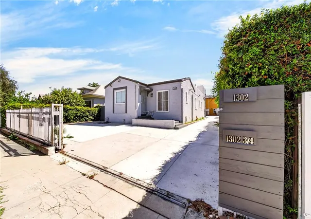 Photo 2 of Multi family home for sale at 1302 West 35th, Los Angeles, CA 90007 | MLS# PW26208614 | Listing updated on 2026-10-09