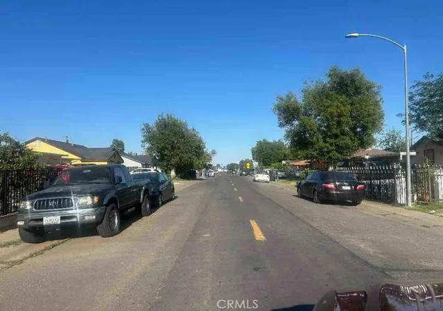 Photo 2 of Single family home for sale at 5220 37th, Sacramento, CA 95824 | MLS# SR26212003 | Listing updated on 2026-10-05