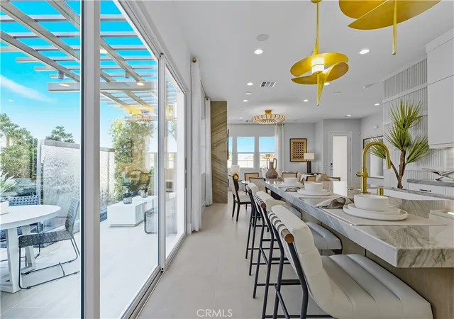 Listing Photo 3 - Condo for sale in building located at 2445 Liv Wy, Montebello, CA 90640