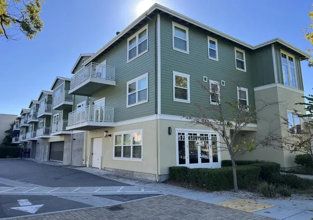 Photo 2 of Condo for sale at 708 Frederick St #205, Santa Cruz, CA 95062 | MLS# ML82062964 | Listing updated on 2026-10-12