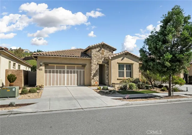Photo 1 of Single family home for sale at 24446 Overlook Dr, Corona, CA 92883 | MLS# IG26211167 | Listing updated on 2026-10-28