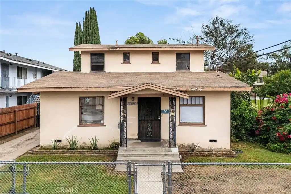 Photo 1 of Single family home for sale at 5304 Lime Ave, Long Beach, CA 90805 | MLS# PW26160345 | Listing updated on 2026-10-16