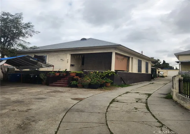 Photo 1 of Multi family home for sale at 177 W Avenue 26, Los Angeles, CA 90031 | MLS# DW26212105 | Listing updated on 2026-10-01