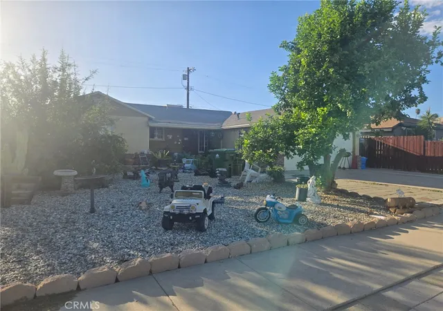 Photo 2 of Single family home for sale at 7057 Aura Ave, Reseda, CA 91335 | MLS# SR26212174 | Listing updated on 2026-09-30