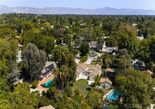 Photo 58 of Sale Pending at 8847 White Oak Ave, Sherwood Forest, CA 91325 | MLS# CV26212194 | Listing updated on 2026-10-07