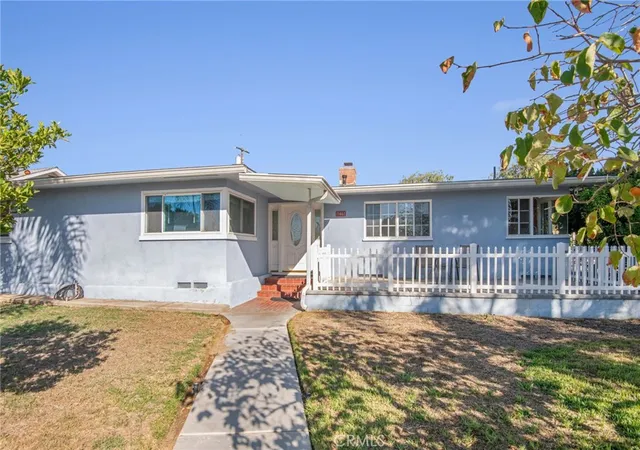 Photo 1 of Single family home for sale at 11461 Flower St, Riverside, CA 92505 | MLS# IV26212262 | Listing updated on 2026-10-09