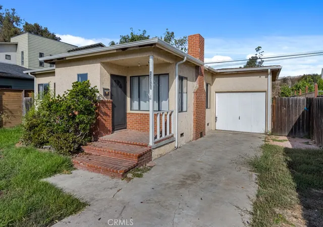 Photo 3 of Single family home for sale at 12035 Alberta, Culver City, CA 90230 | MLS# RS26212273 | Listing updated on 2026-10-08