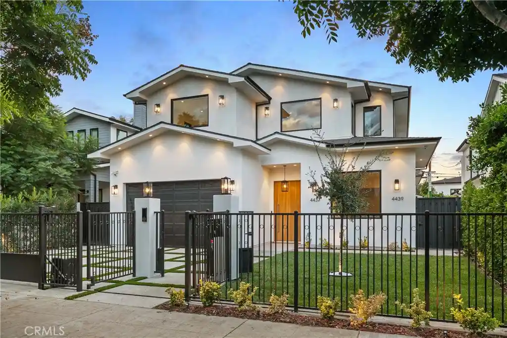 Single family home for sale at 4437 Calhoun Ave, Sherman Oaks, CA 91423 | MLS# SR26208900