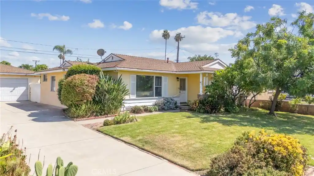 Photo 1 of Single family home for sale at 1460 N Aldenville Ave, Covina, CA 91722 | MLS# CV26206597 | Listing updated on 2026-10-26