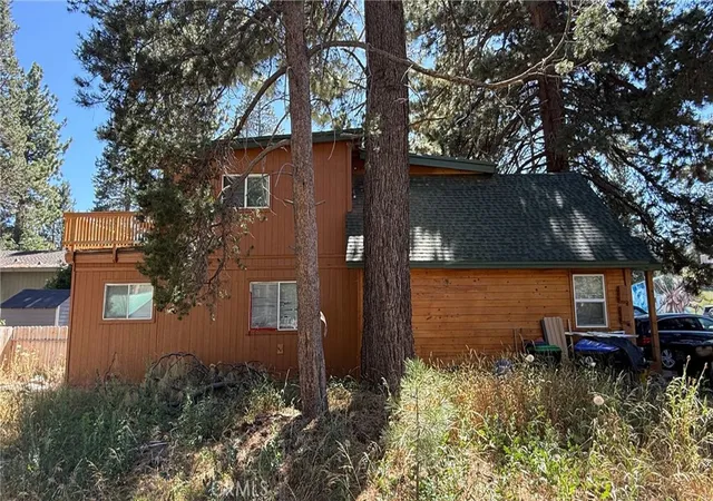 Photo 3 of House for sale at 2568 Palmira, South Lake Tahoe, CA 96150 | MLS# IV26210610 | Listing updated on 2026-09-30