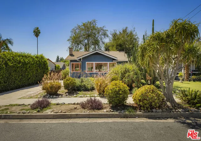 Photo 2 of Single family home for sale at 803 Brooks Ave, Pasadena, CA 91103 | MLS# 26991025 | Listing updated on 2026-10-09