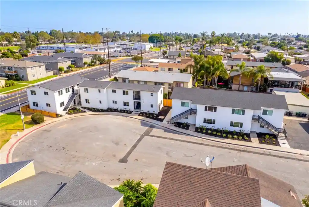 Multi family home for sale at 776 W Wilson St, Costa Mesa, CA 92627 | MLS# OC26212352