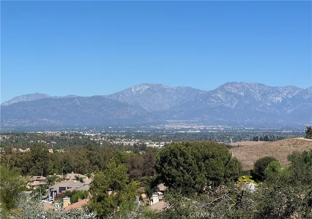 Photo 2 of Single family home for sale at 3094 Oakview, Chino Hills, CA 91709 | MLS# TR26212377 | Listing updated on 2026-10-03