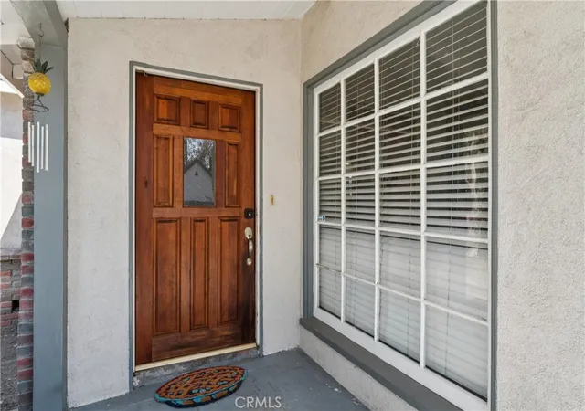 Photo 3 of House for sale at 6925 Barton, San Bernardino, CA 92404 | MLS# IG26212382 | Listing updated on 2026-09-30