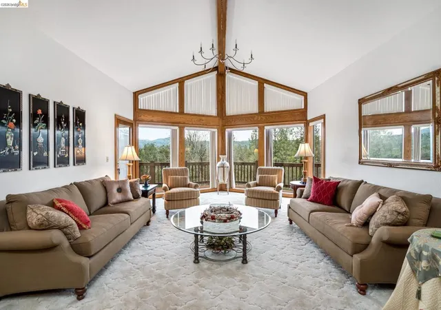 Photo 3 of Single family home for sale at 21320 Oneto Dr, Sonora, CA 95370 | MLS# 41149748 | Listing updated on 2026-10-06