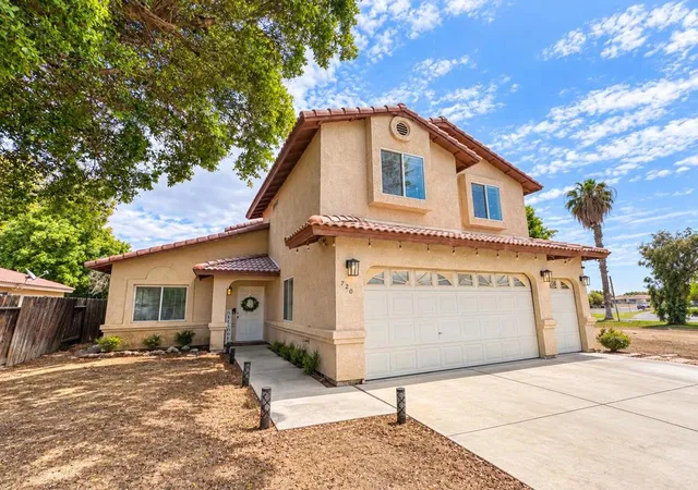 Photo 1 of Single family home for sale at 720 Oleander Ln, Blythe, CA 92225 | MLS# 219153439DA | Listing updated on 2026-09-30