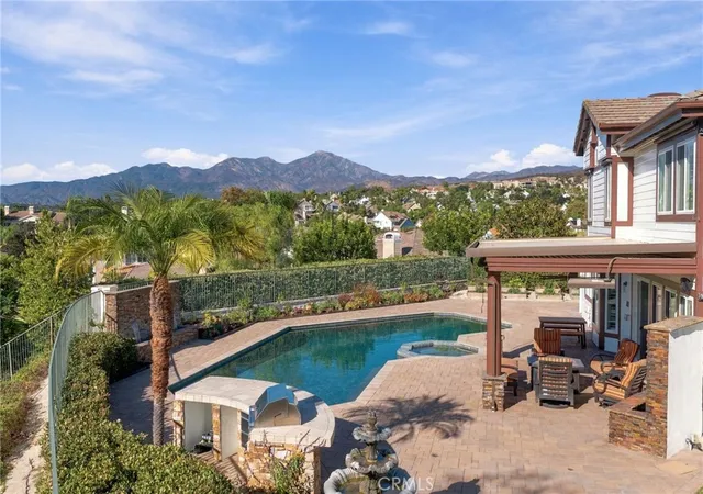 Photo 3 of Sale Pending at 3 Pebble Beach, Trabuco Canyon, CA 92679 | MLS# OC26211908 | Listing updated on 2026-10-08