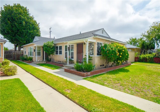 Photo 1 of Multi family home for sale at 2228 Argonne, Long Beach, CA 90815 | MLS# PW26211445 | Listing updated on 2026-09-30
