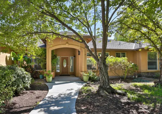 Photo 1 of Single family home for sale at 13921 Simko Ranch Ln, Galt, CA 95632 | MLS# ML82063017 | Listing updated on 2026-10-05