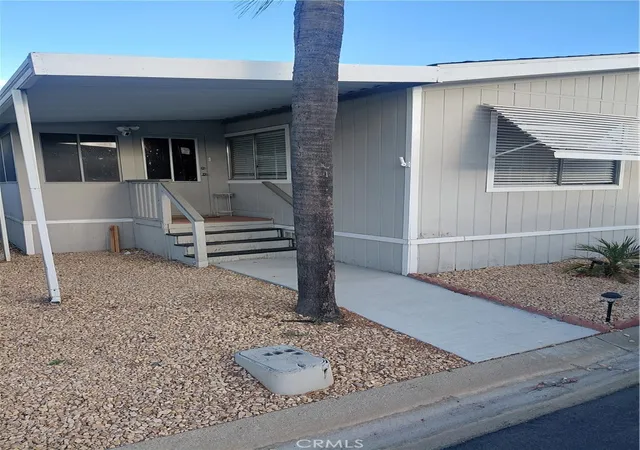 Photo 2 of Manufactured home for sale at 5700 W Wilson #19, Banning, CA 92220 | MLS# IG26211751 | Listing updated on 2026-10-11