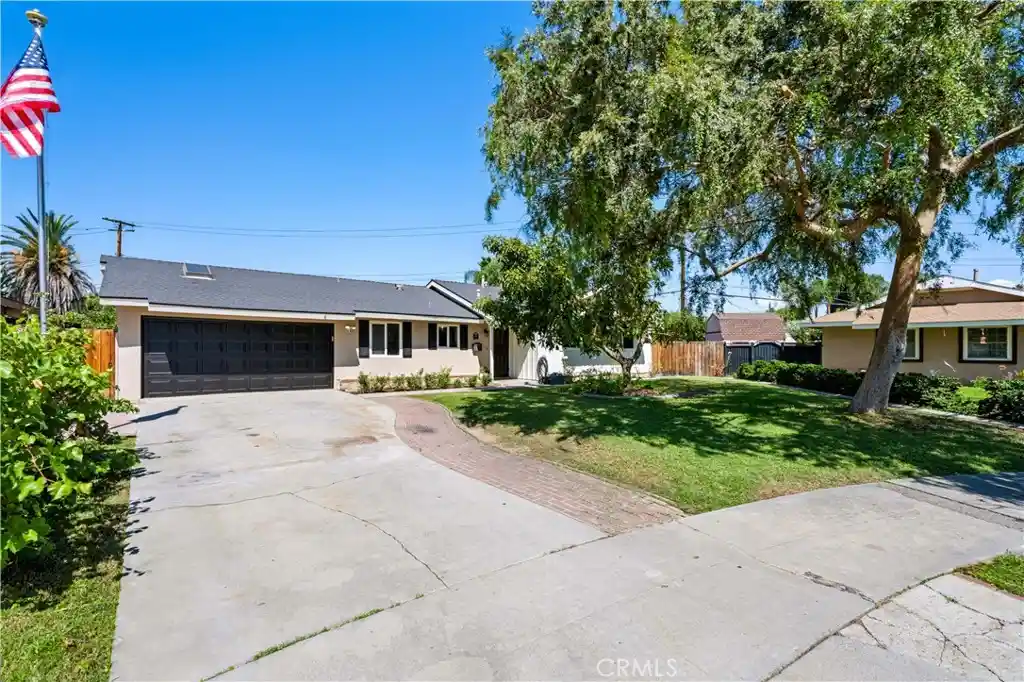 Single family home for sale at 6623 Evelyn, Riverside, CA 92504 | MLS# SB26208696