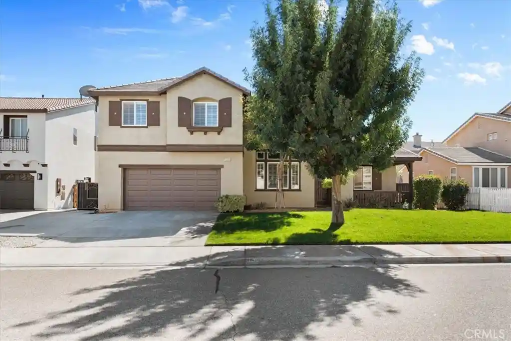 Photo 1 of Single family home for sale at 12269 Bali St, Victorville, CA 92392 | MLS# IG26211535 | Listing updated on 2026-10-31