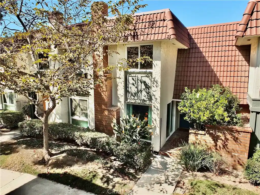 Townhouse for sale at 6884 Breton, Cypress, CA 90630 | MLS# PW26212495
