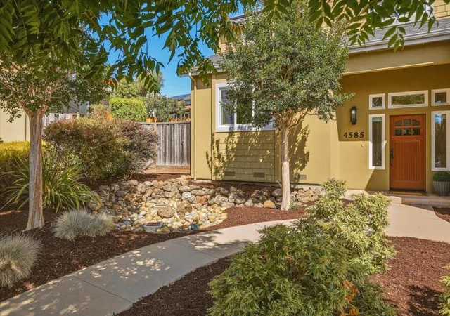 Photo 2 of Single family home for sale at 4585 Dawn Ln, Soquel, CA 95073 | MLS# ML82063037 | Listing updated on 2026-10-08