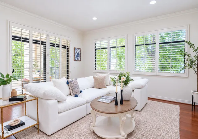 Photo 2 of Condo for sale at 742 Locust #202, Pasadena, CA 91101 | MLS# P1-29033 | Listing updated on 2026-10-11