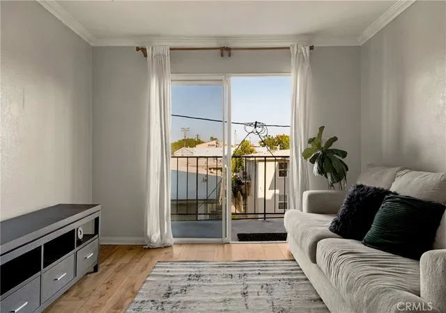 Listing Photo 1 - Condo for sale in building located at 460 Golden Ave, Long Beach, CA 90802 - Unit #320