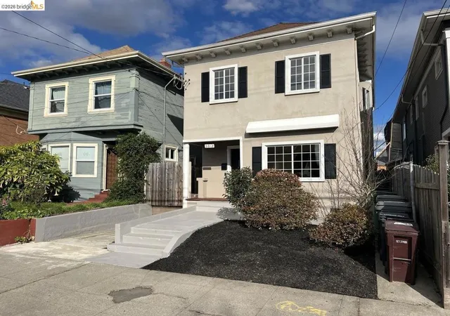 Multi family home for sale at 5812 Dover St, Oakland, CA 94609 | MLS# 41149773