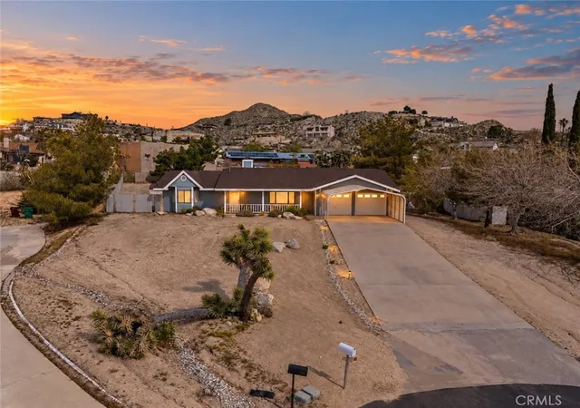 Photo 2 of Single family home for sale at 57440 Airway Ct, Yucca Valley, CA 92284 | MLS# JT26212749 | Listing updated on 2026-10-01