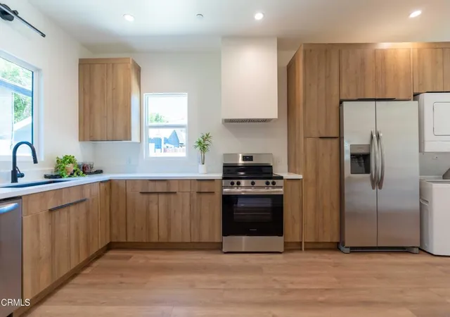Photo 3 of Condo for sale at 2222 1/4 Dorris Pl, Los Angeles, CA 90031 | MLS# P1-29034 | Listing updated on 2026-10-01