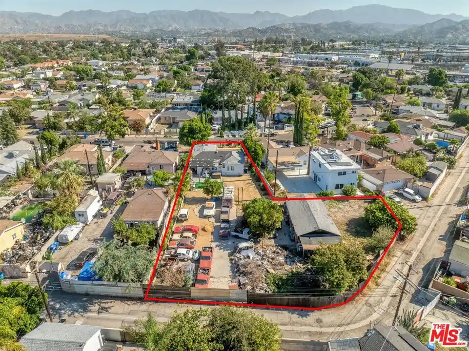 Photo 1 of Single family home for sale at 8441 Rincon Ave, Sun Valley, CA 91352 | MLS# 26994563 | Listing updated on 2026-10-12