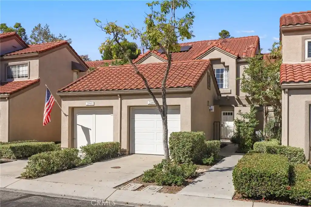 Listing Photo 1 - Condo for sale in 21895 Barbados located at 21895 Barbados, Mission Viejo, CA 92692 - Unit 21895 Barbados