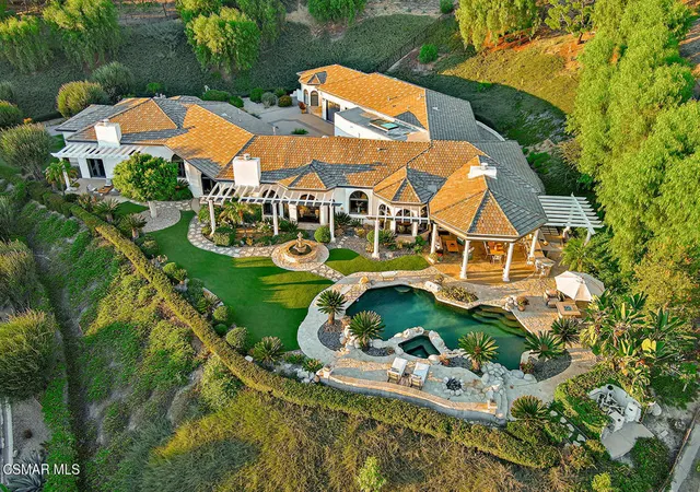 Photo 1 of Mansion for sale at 1266 Heritage Pl, Westlake Village, CA 91362 | MLS# 226004643 | Listing updated on 2026-09-30