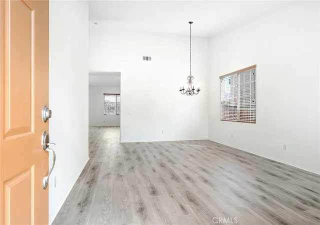 Photo 4 of Single family home for sale at 1137 Bramble, San Jacinto, CA 92582 | MLS# SW26210745 | Listing updated on 2026-10-01