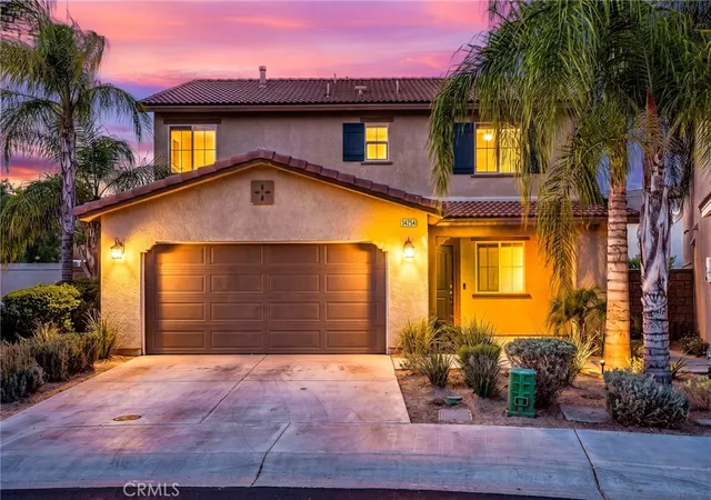 Photo 1 of Single family home for sale at 34254 Woodmont, Lake Elsinore, CA 92532 | MLS# IG26212816 | Listing updated on 2026-10-11