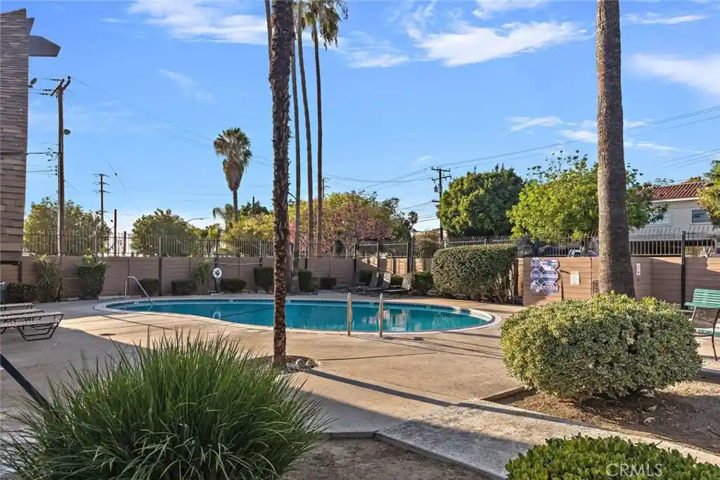 Listing Photo 9 - Condo for sale in 1800 E Heim located at 1800 E Heim, Orange, CA 92865 - Unit 1800 E Heim
