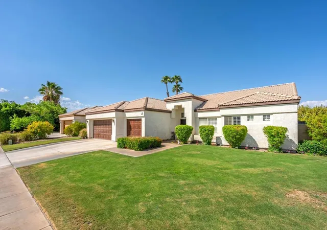 Photo 2 of Single family home for sale at 79130 Canterra Dr, La Quinta, CA 92253 | MLS# 219153458DA | Listing updated on 2026-10-03