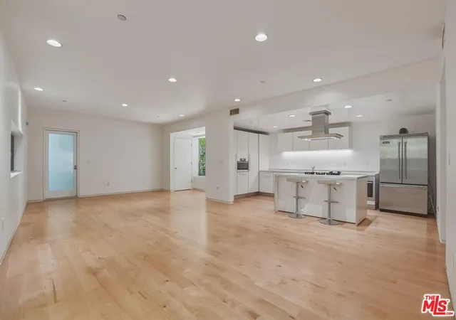 Photo 2 of Condo for sale at 825 N Kings Rd #1, West Hollywood, CA 90069 | MLS# 26994707 | Listing updated on 2026-10-08