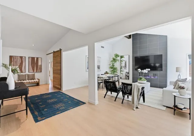 Photo 3 of Single family home for sale at 2136 Canoas Garden Ave, San Jose, CA 95125 | MLS# ML82063100 | Listing updated on 2026-10-12