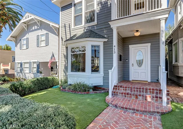 Single family home for sale at 413 Emerald St, Redondo Beach, CA 90277 | MLS# SB26185500
